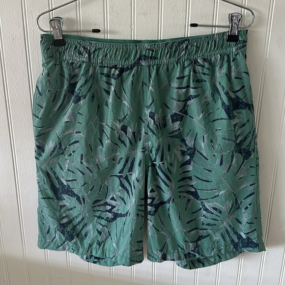 Kirkland Signature Sage and Navy Blue Swim Trunks sz Small - Picture 4 of 9